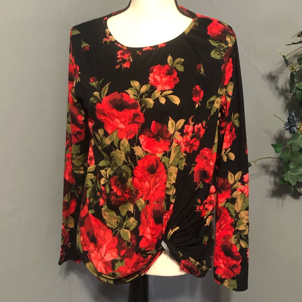 #m2d | BLACK & RED ROSE | BLOUSE